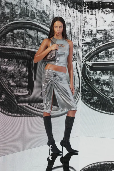 Look 8